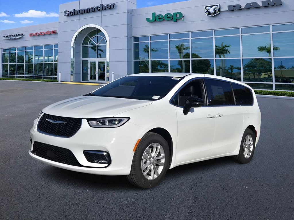 New 2026 Chrysler Pacifica Select Passenger Van