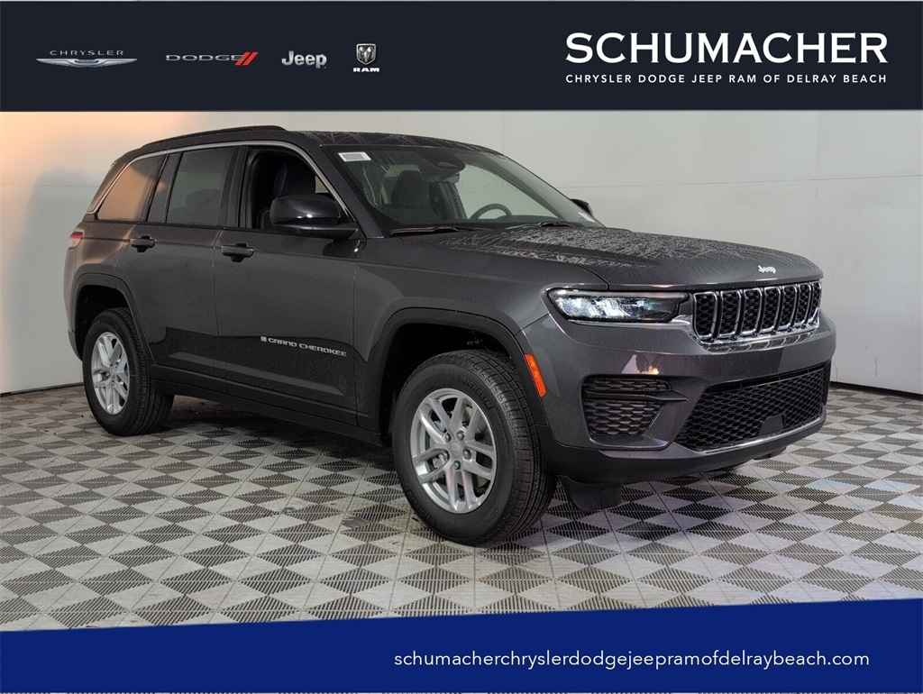 2025 Jeep Grand Cherokee Laredo's photo