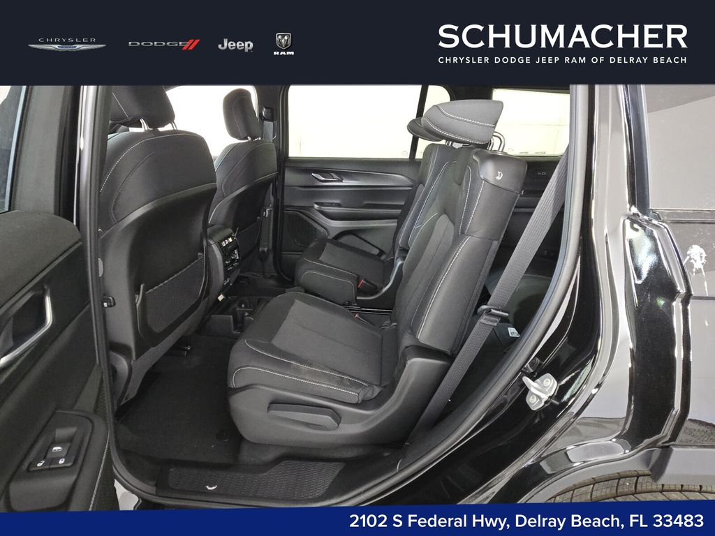 2025 Jeep Grand Cherokee L Laredo - Photo 7