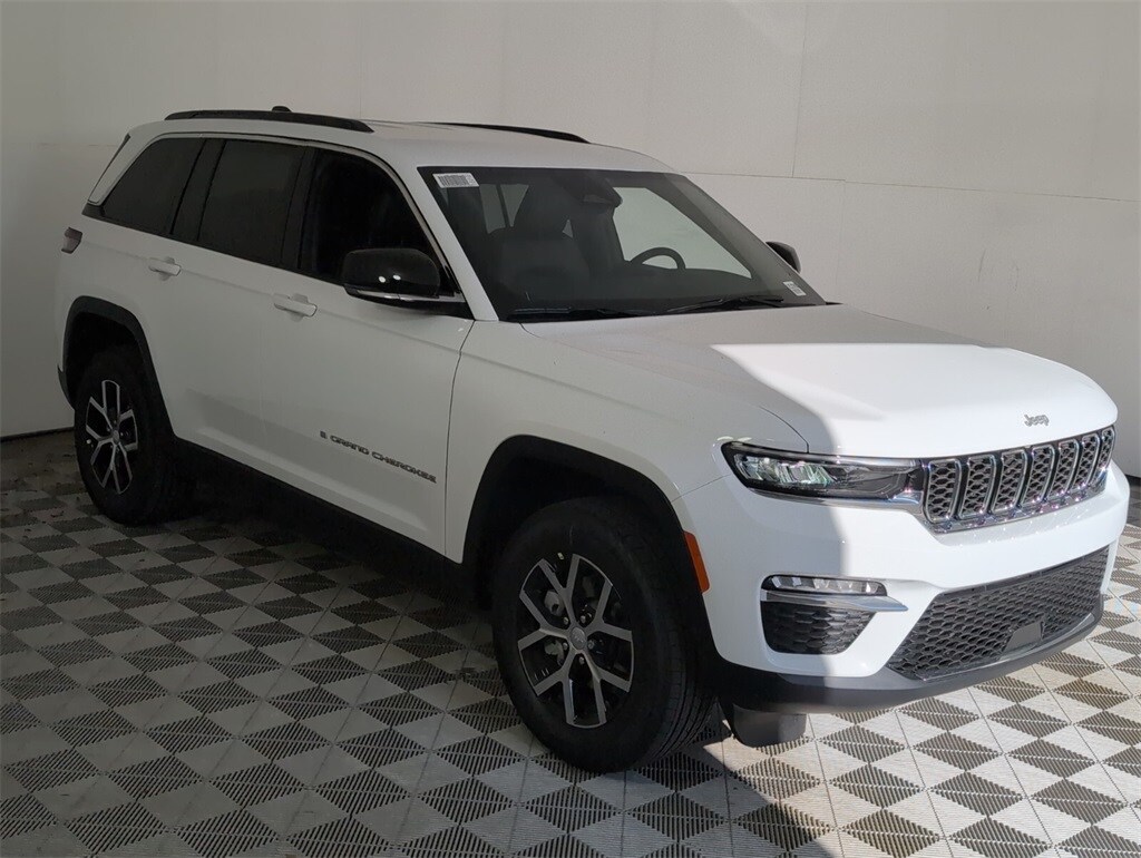 New 2025 Jeep Grand Cherokee LIMITED 4X2 Sport Utility