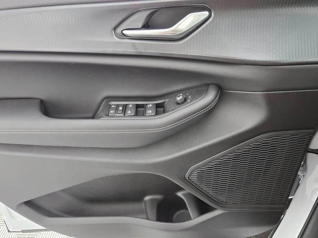 2025 Jeep Grand Cherokee L Laredo - Photo 13