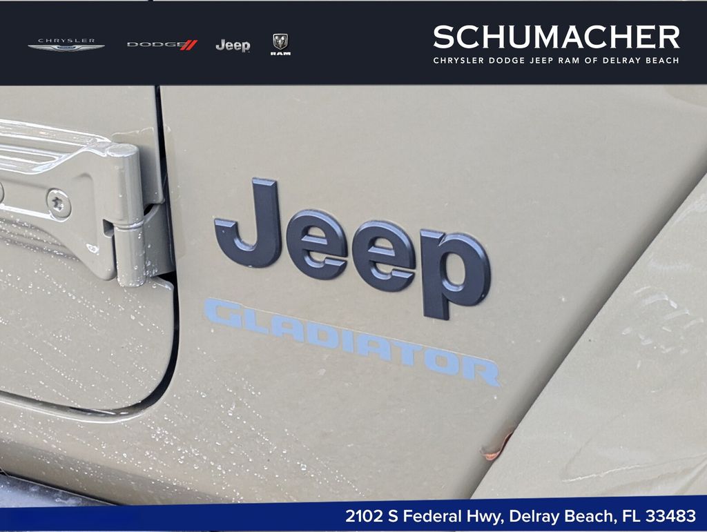 2026 Jeep Gladiator Willys 41 - Photo 9