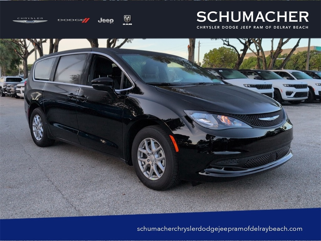 2026 Chrysler Voyager LX
