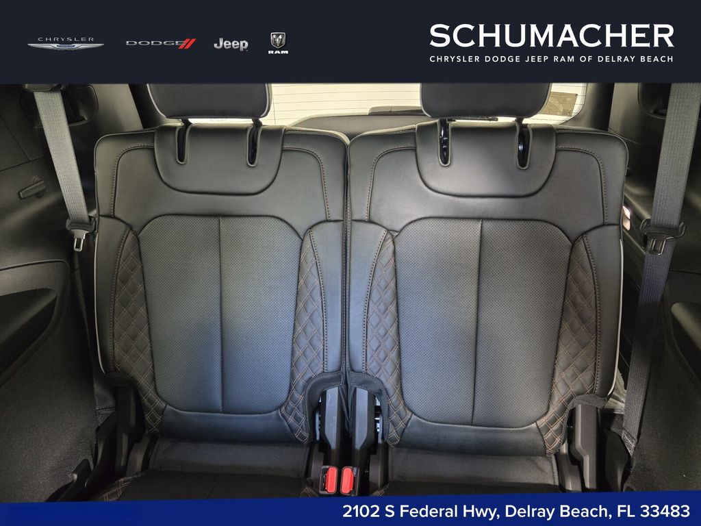 2025 Jeep Grand Cherokee L Summit - Photo 9