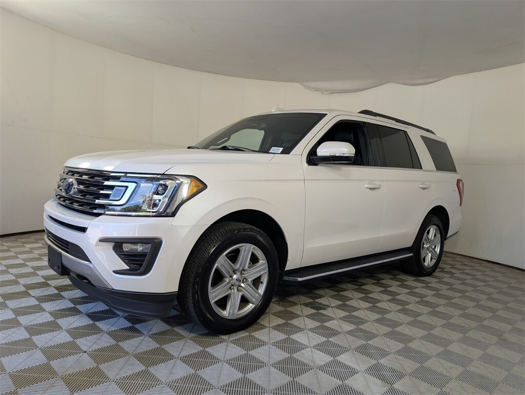 2018 Ford Expedition XLT photo 2