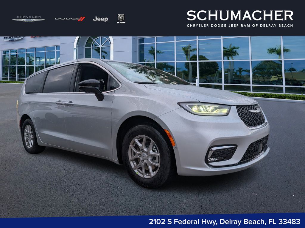 2026 Chrysler Pacifica