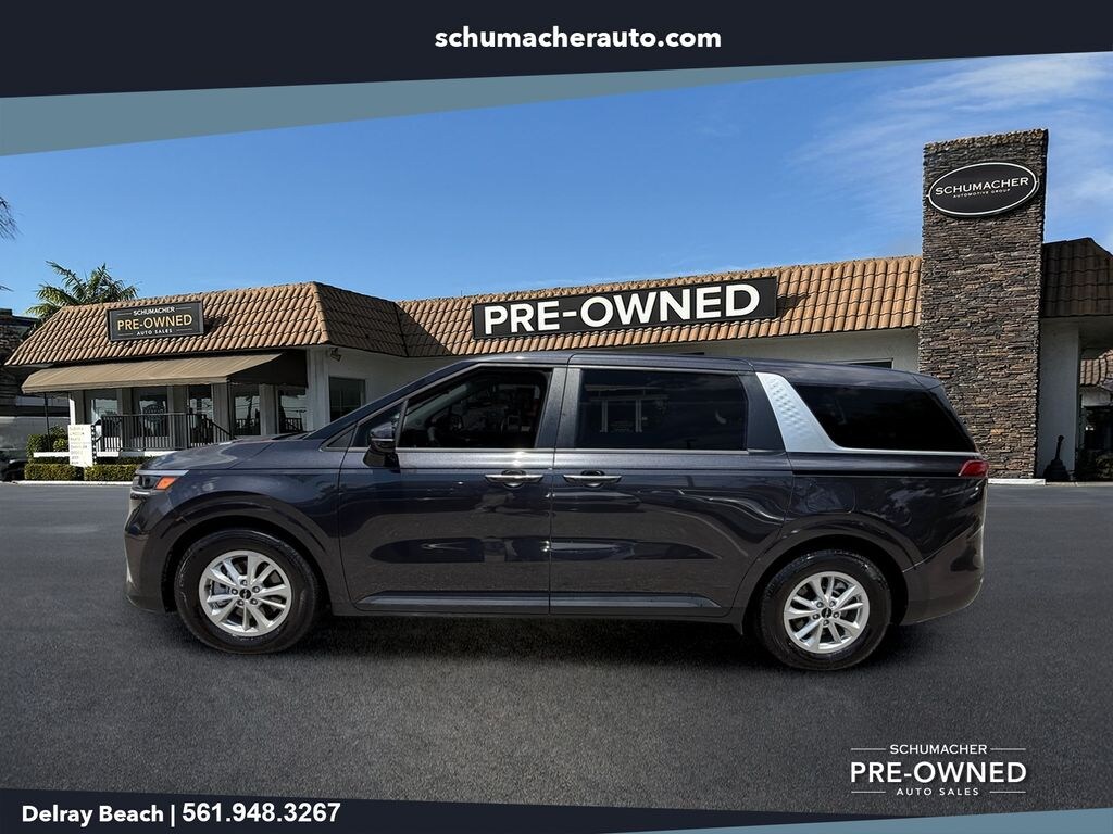 Used 2024 Kia Carnival LX MPV