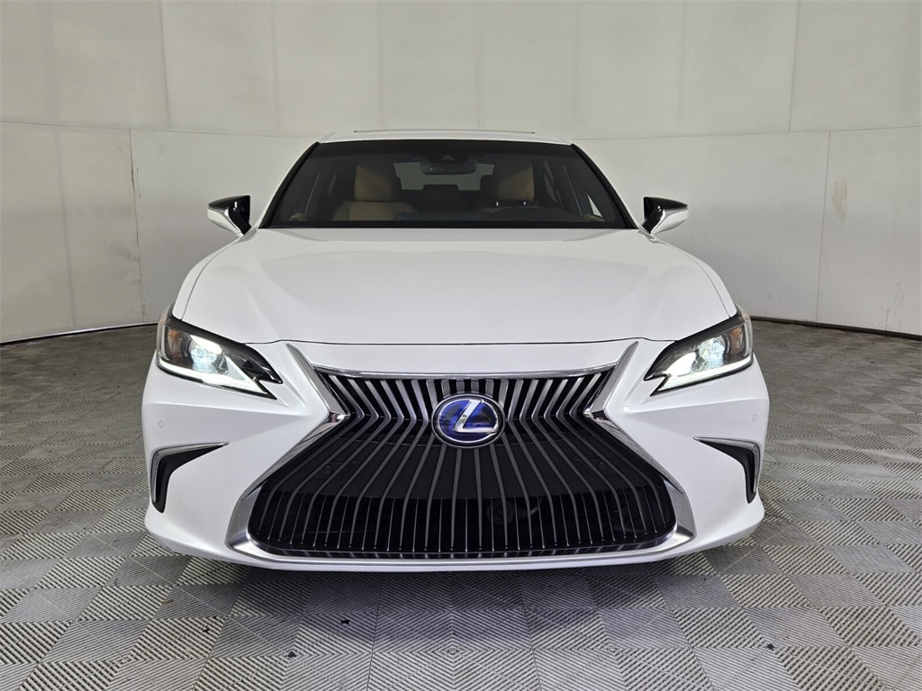 Used 2021 Lexus ES 300h Sedan
