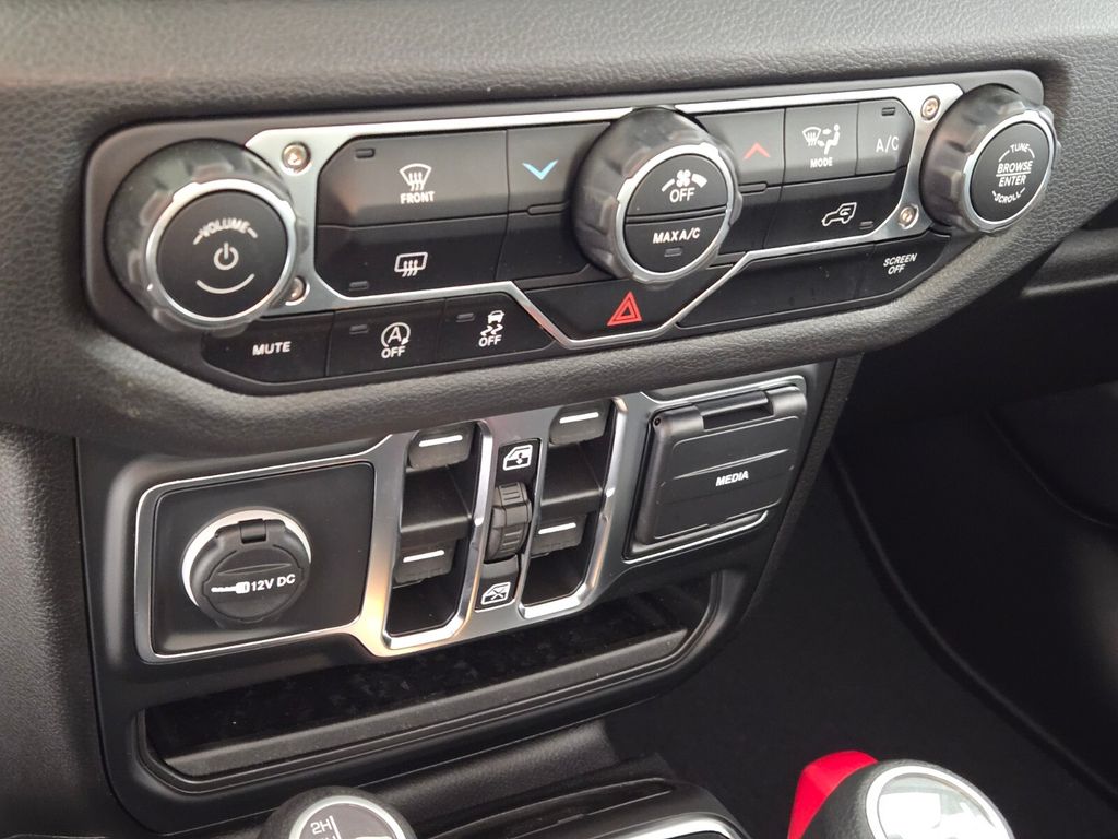 2025 Jeep Wrangler 4-Door Sport S - Photo 12