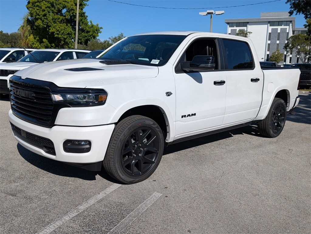 2026 Ram 1500 Laramie photo 4