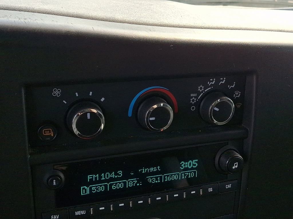 2025 Chevrolet Express Cargo Work Van - Photo 16