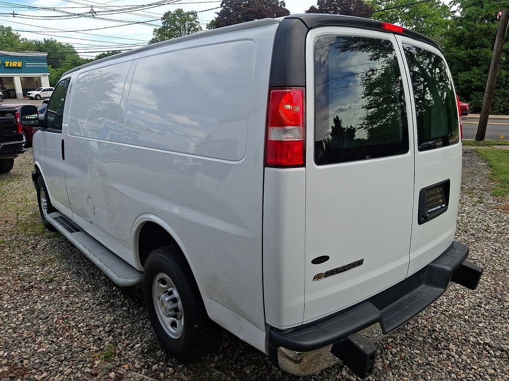 2024 Chevrolet Express Cargo Work Van - Photo 6