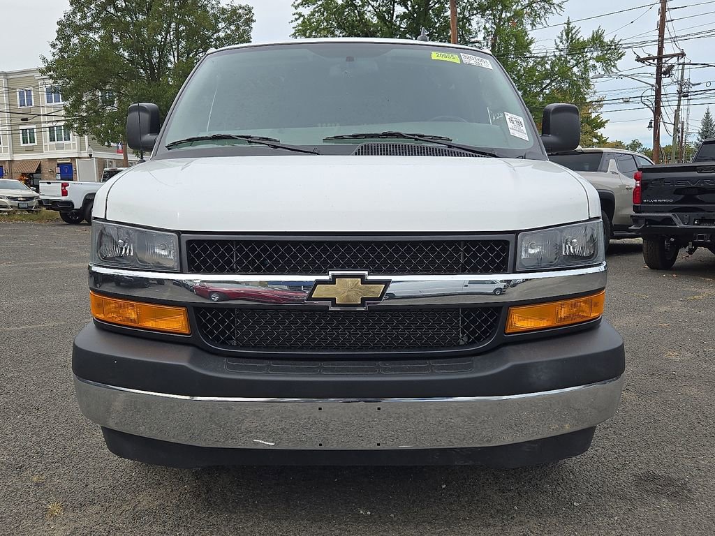 2023 Chevrolet Express 2500 Van Cargo photo 2