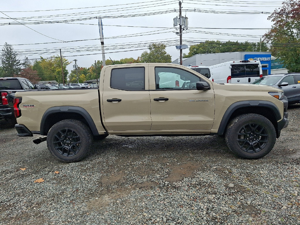 2023 Chevrolet Colorado Trail Boss - Photo 10