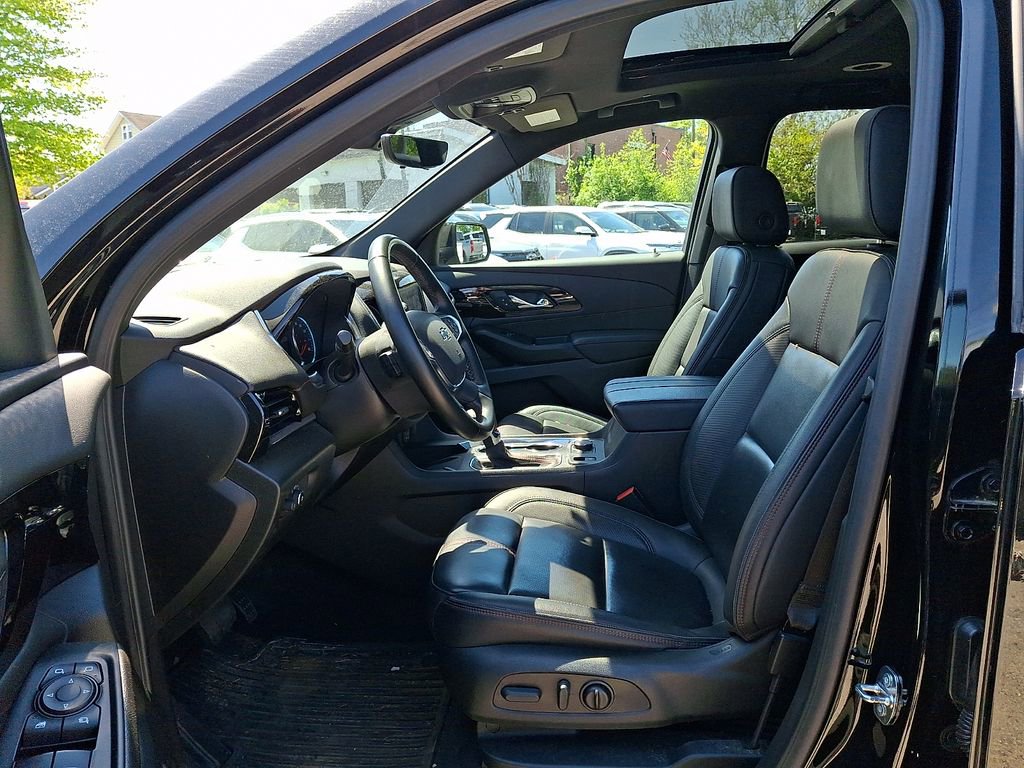 2023 Chevrolet Traverse RS - Photo 14