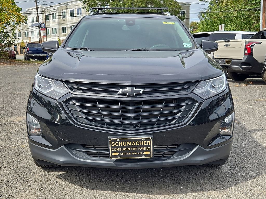 2020 Chevrolet Equinox LT photo 2