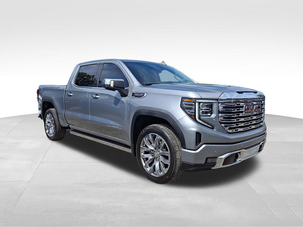 2025 GMC Sierra 4WD Crew Cab Short Box Denali's photo