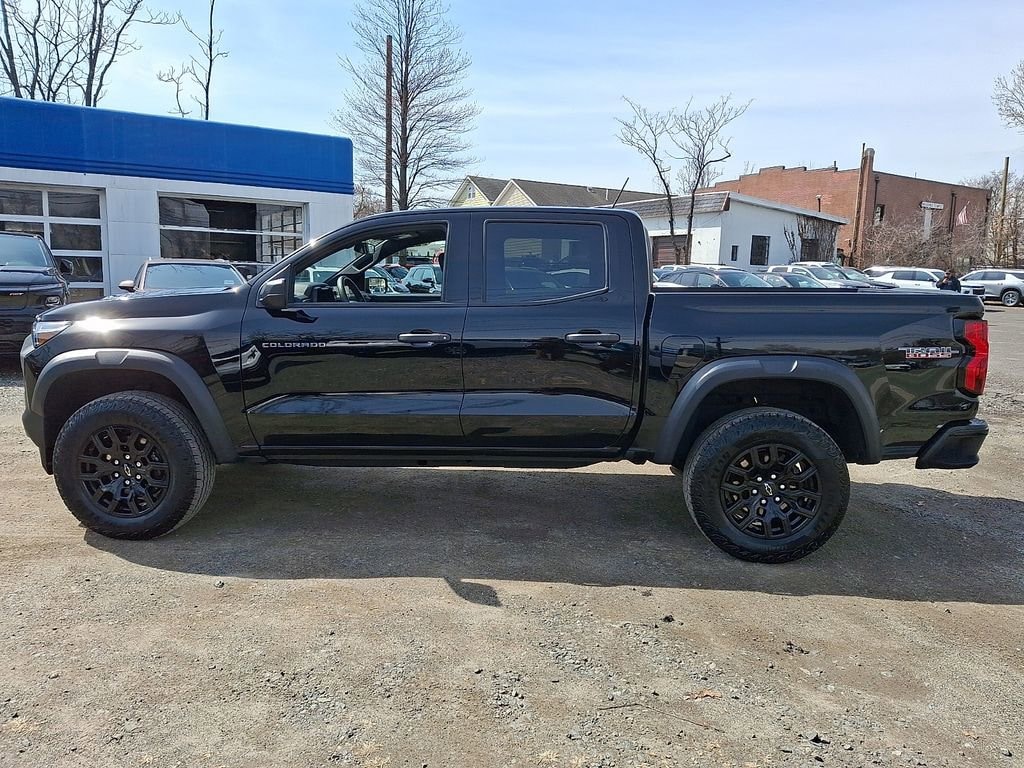 Used 2024 Chevrolet Colorado Trail Boss Truck Crew Cab