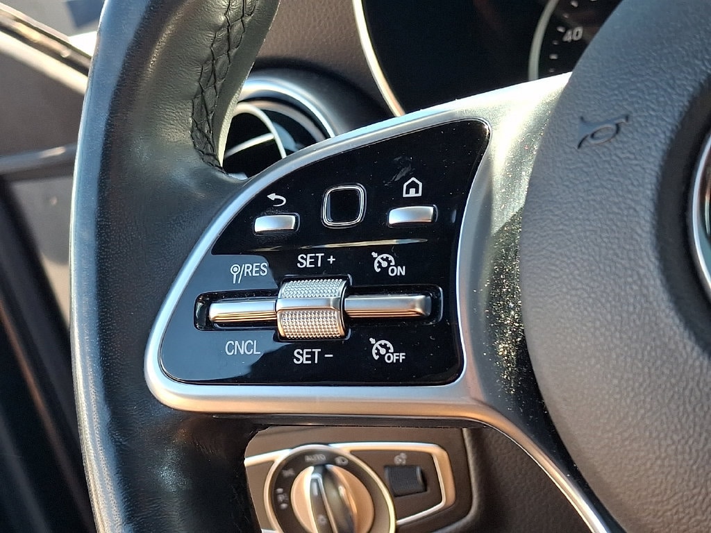 2020 Mercedes-Benz GLC GLC300 - Photo 19