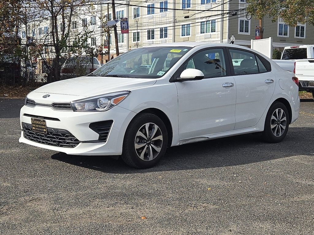 2021 Kia Rio S photo 3