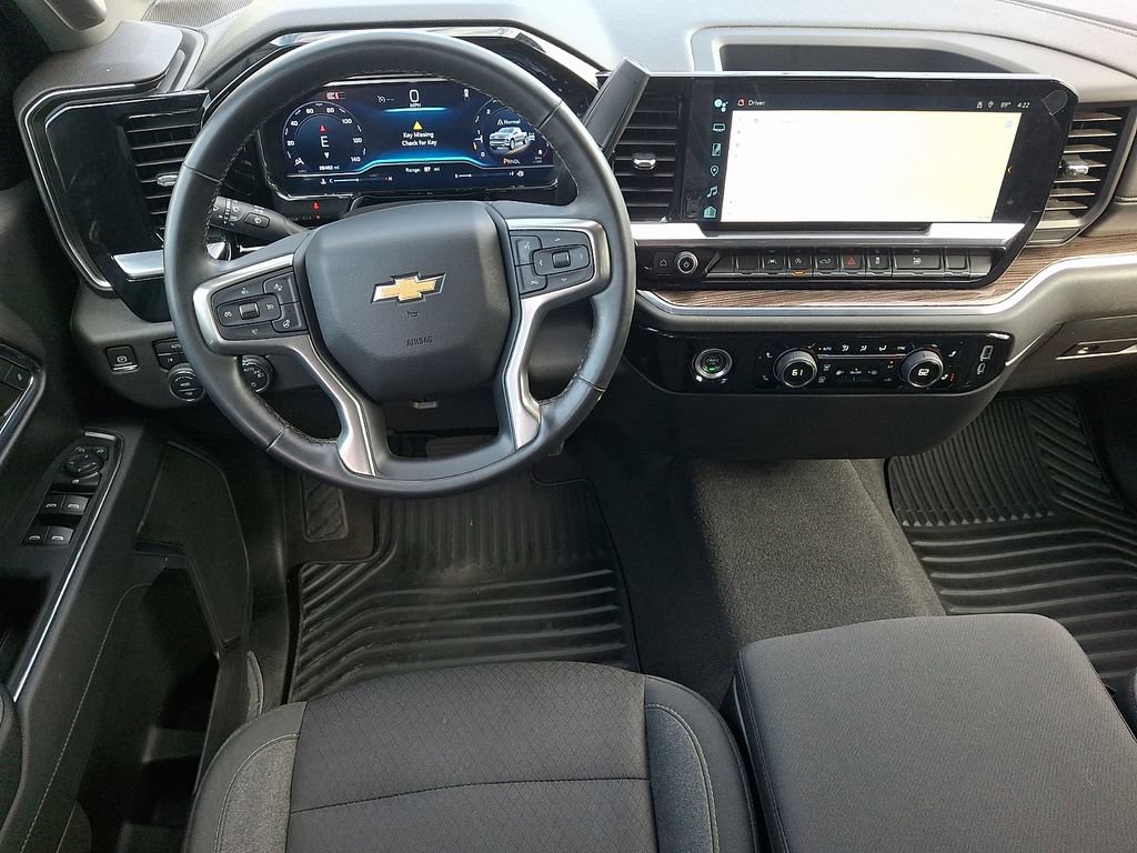 2024 Chevrolet Silverado 1500 LT - Photo 11