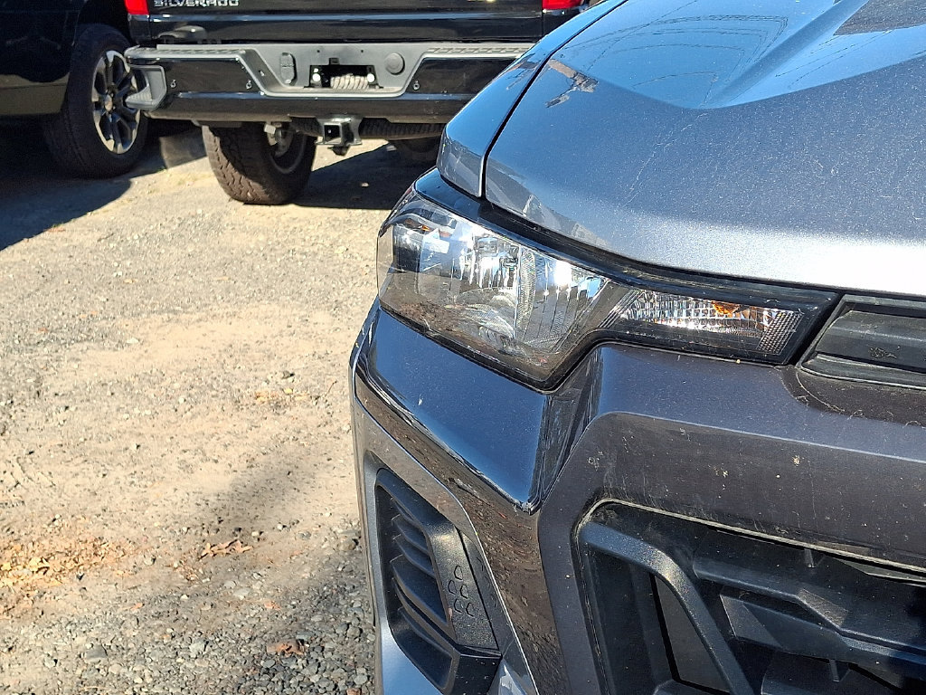 2024 Chevrolet Colorado LT - Photo 35