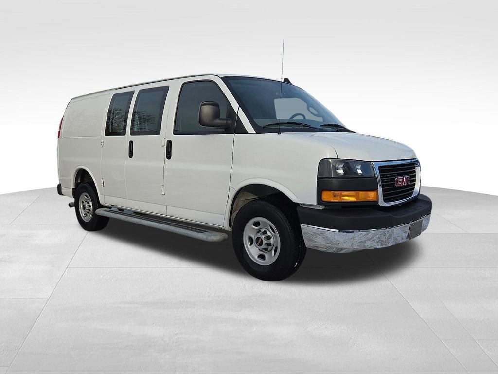 2024 GMC Savana Cargo Work Van's photo