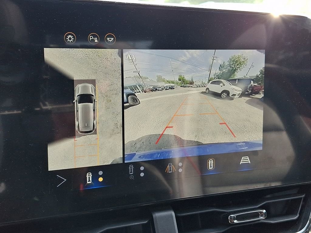 2025 Chevrolet Equinox RS - Photo 25