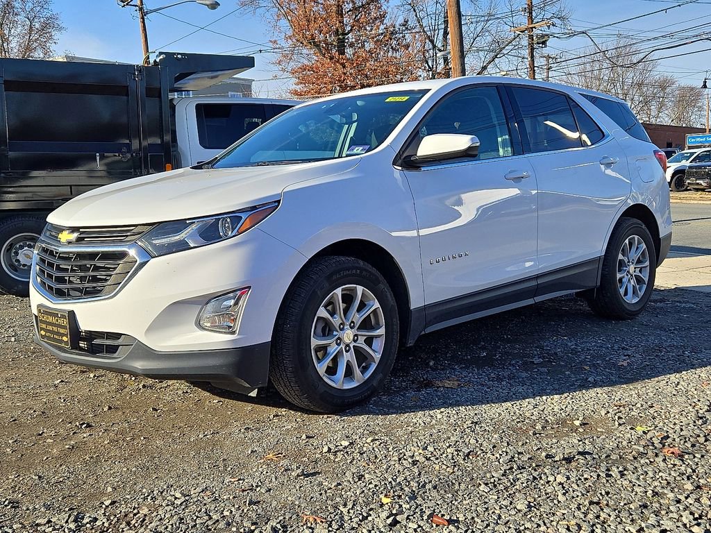 2019 Chevrolet Equinox LT photo 2