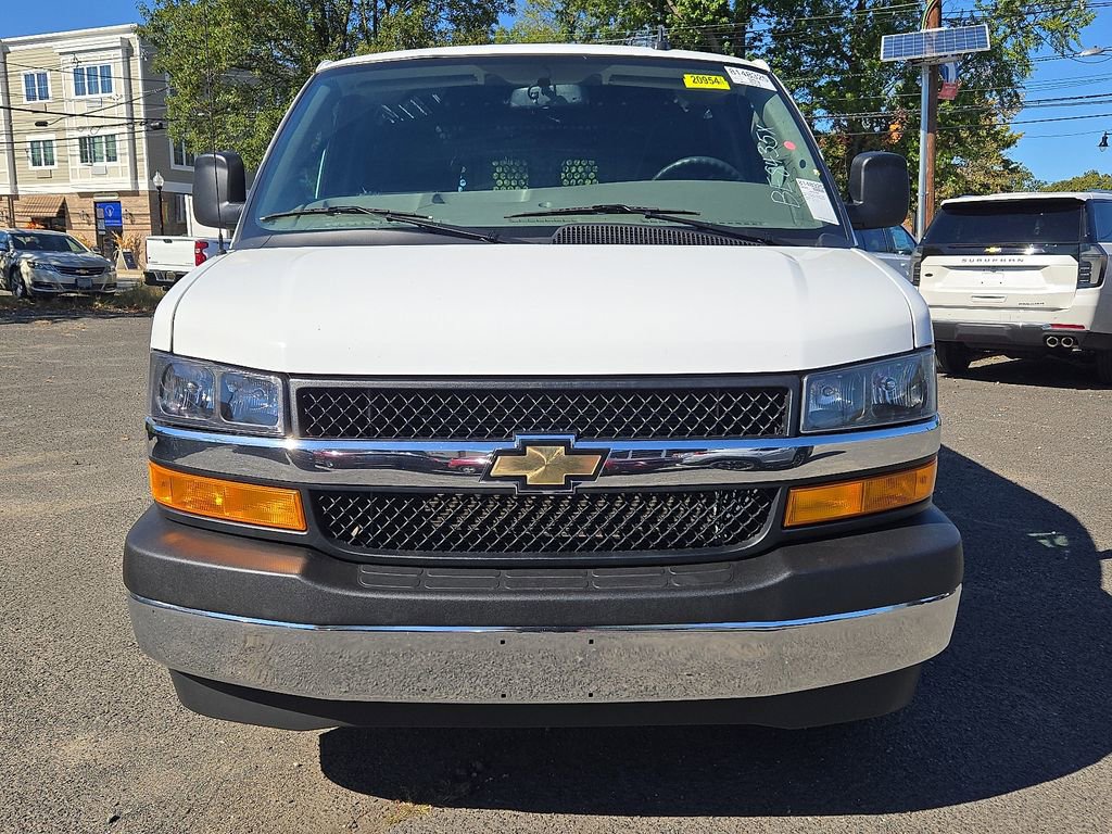 2023 Chevrolet Express 2500 Van Cargo photo 2