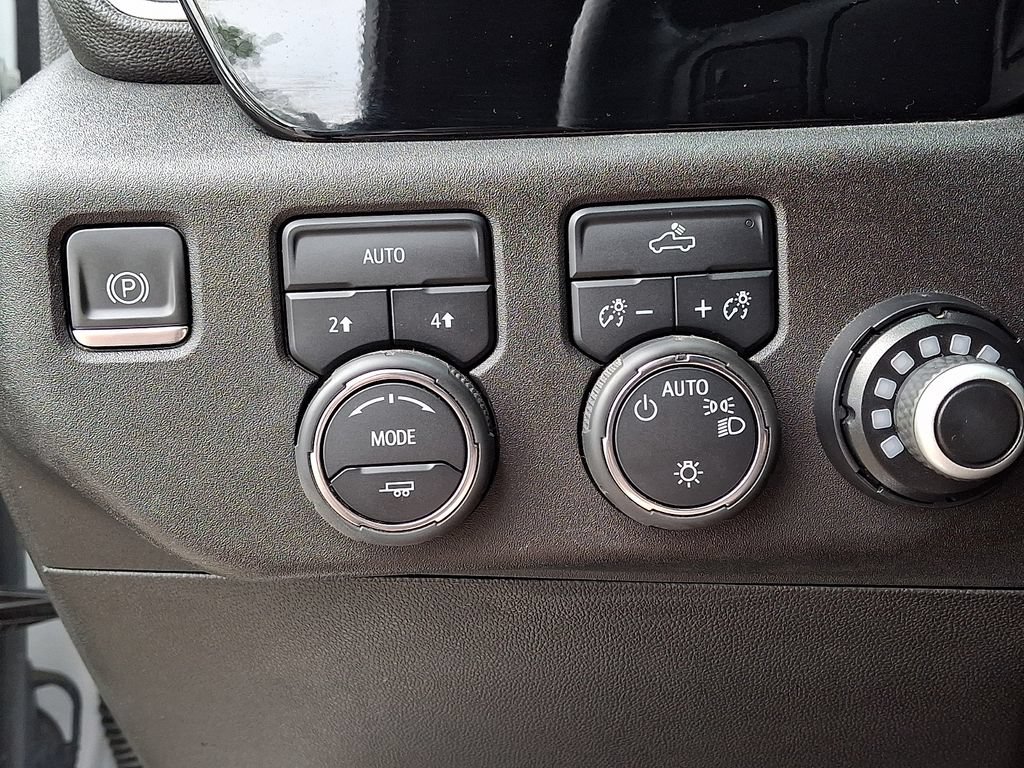 2024 Chevrolet Silverado 1500 LT - Photo 23