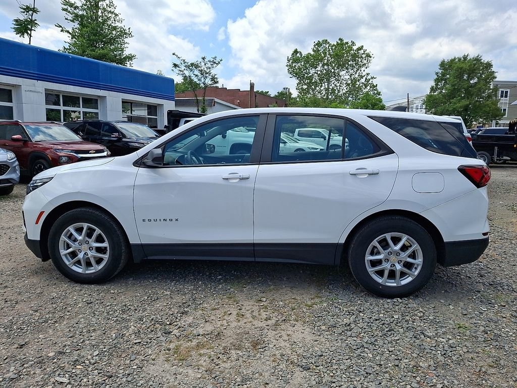 Used 2023 Chevrolet Equinox LS SUV