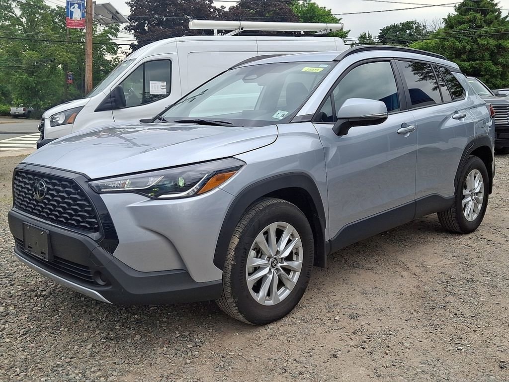 Used 2023 Toyota Corolla Cross LE SUV