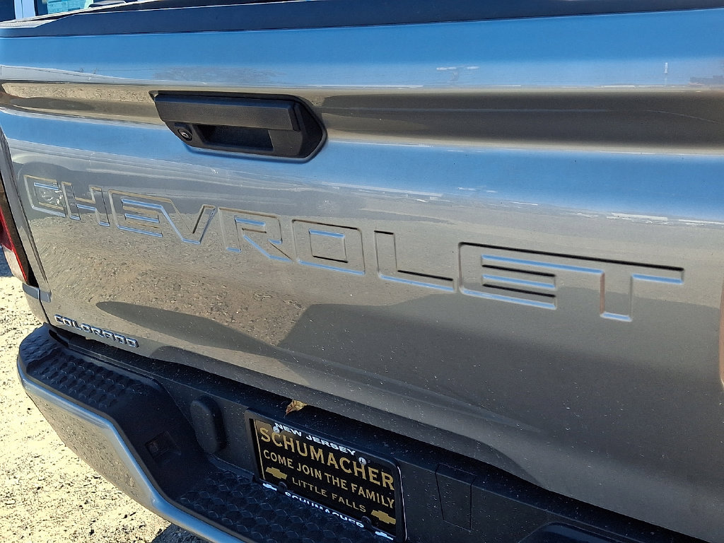 2024 Chevrolet Colorado LT - Photo 29