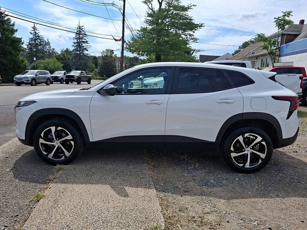 Used 2024 Chevrolet Trax 1RS SUV