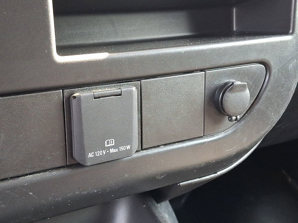 2025 Chevrolet Express Cargo Work Van - Photo 24