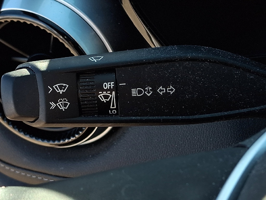 2024 Chevrolet Colorado LT - Photo 25