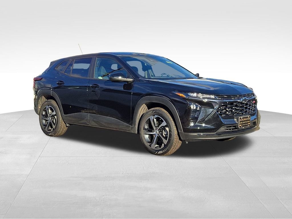 2025 Chevrolet Trax RS's photo