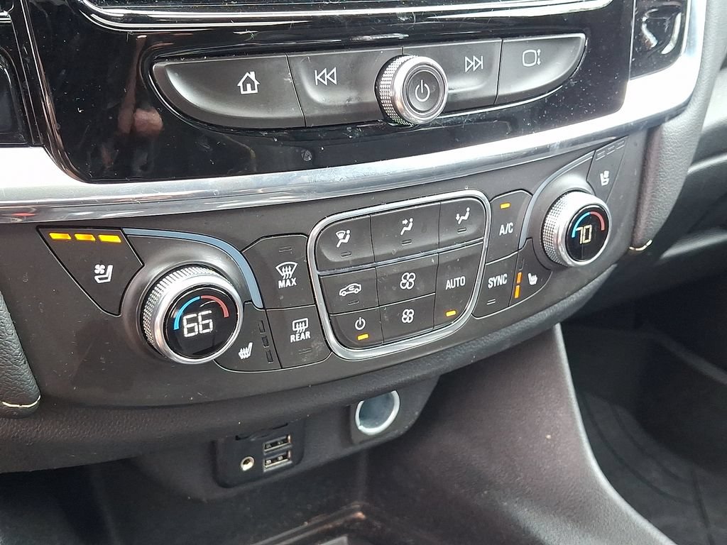2023 Chevrolet Traverse Premier - Photo 17