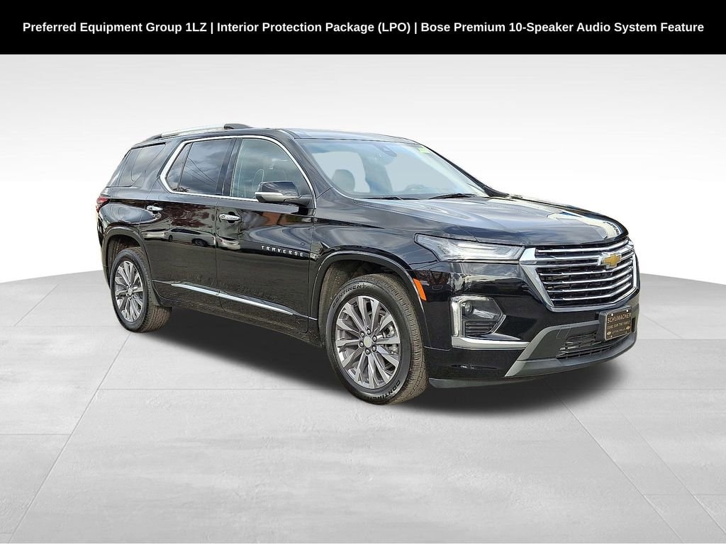 2023 Chevrolet Traverse Premier's photo