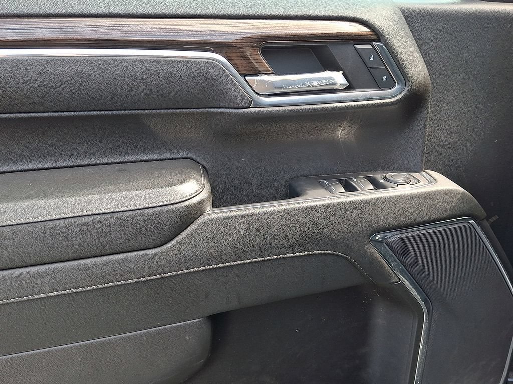 2023 Chevrolet Silverado 1500 LT - Photo 12