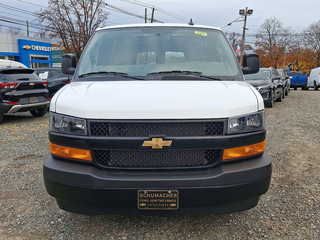 2025 Chevrolet Express 2500 Van Cargo photo 2