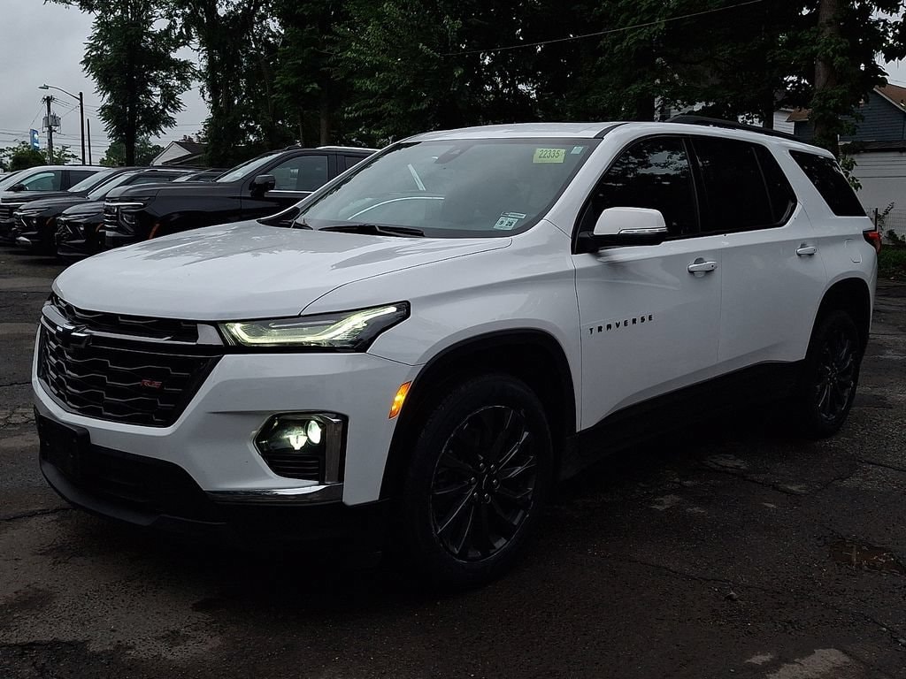 Used 2023 Chevrolet Traverse RS SUV