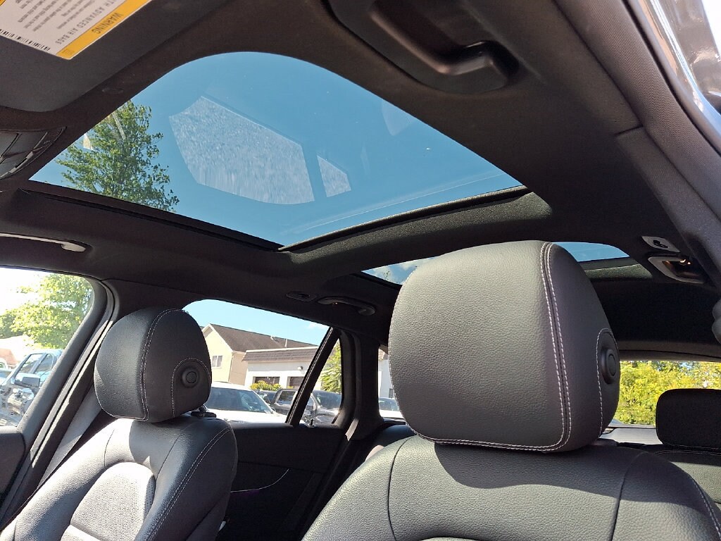 2020 Mercedes-Benz GLC GLC300 - Photo 12