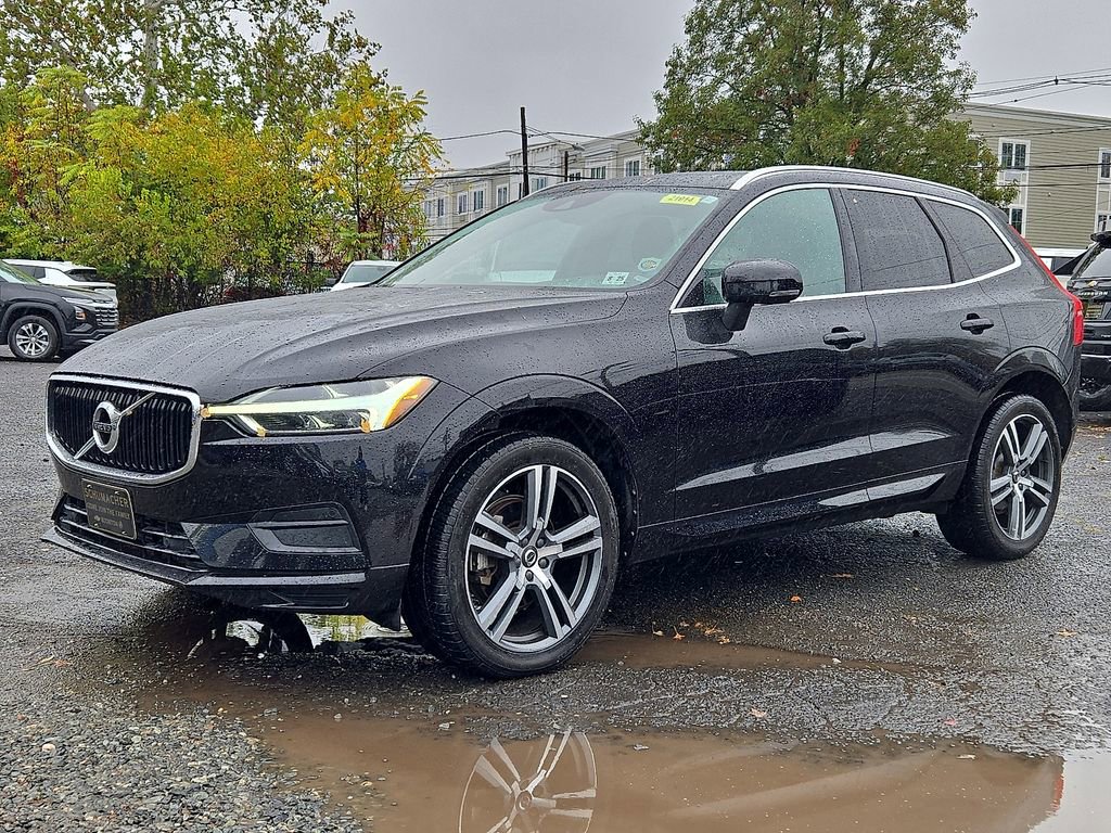 2020 Volvo XC60 T5 Momentum photo 4