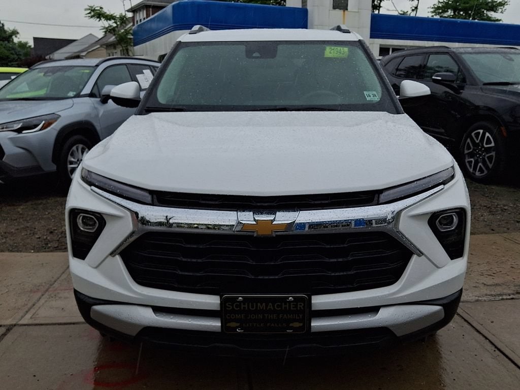 Used 2024 Chevrolet Trailblazer LT SUV