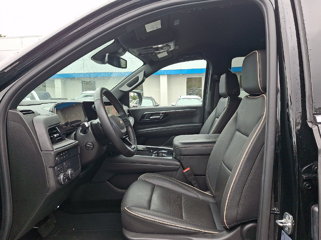 2025 Chevrolet Tahoe Premier - Photo 14