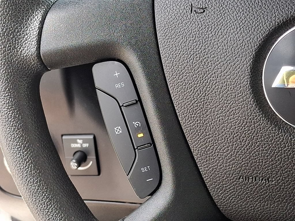 2024 Chevrolet Express Cargo Work Van - Photo 21