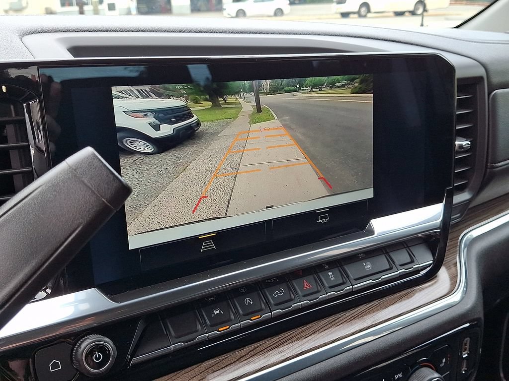 2024 Chevrolet Silverado 1500 LT - Photo 18