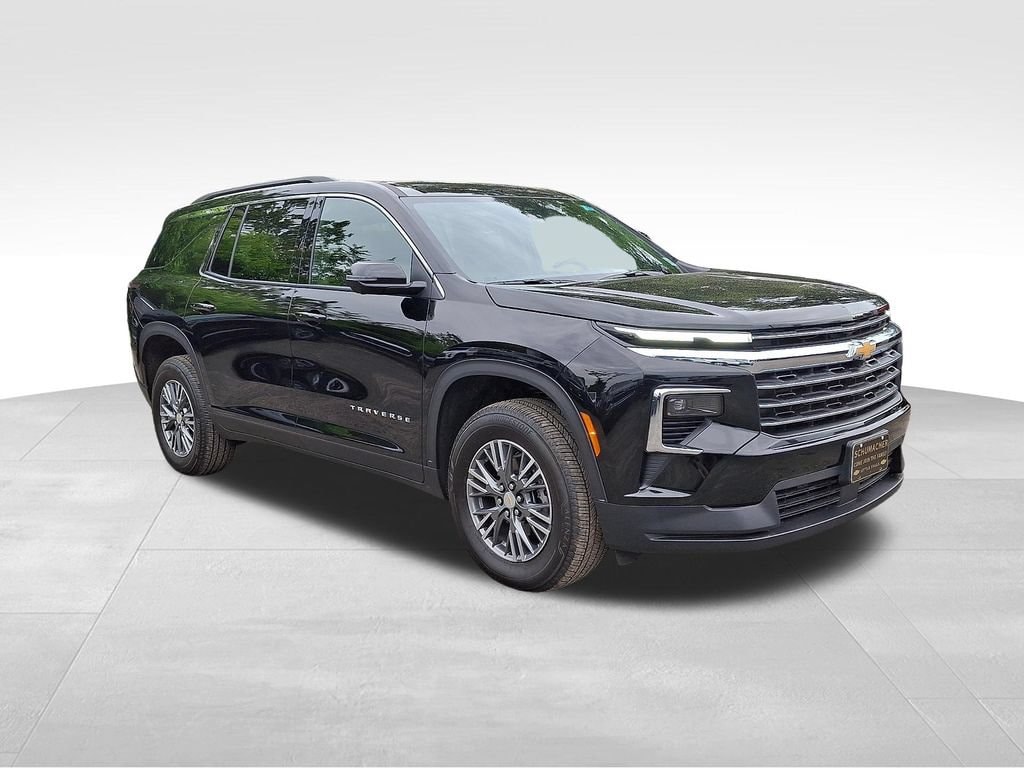 Used 2026 Chevrolet Traverse LT SUV